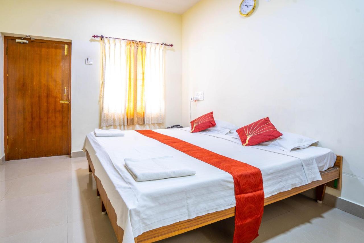 Hotel Tamilnadu - Thirukadaiyur Tirukkadaiyur Exteriér fotografie